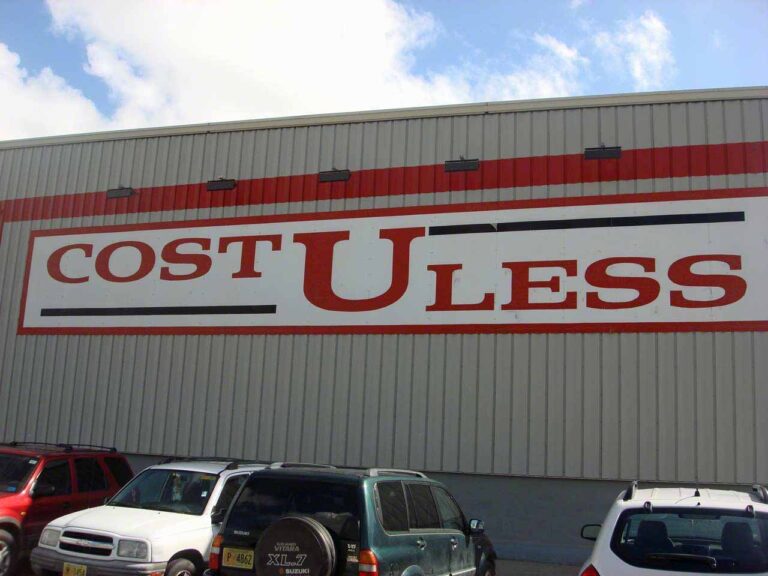 Cost-U-Less in St. Martin