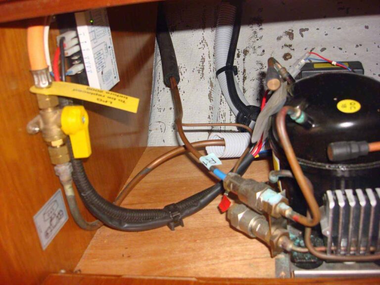 Frigoboat Controller