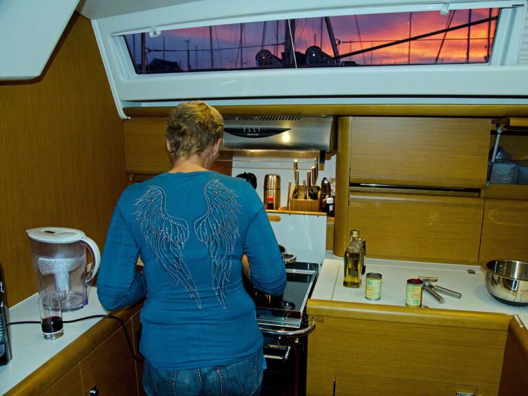 Carmen preparing passage food