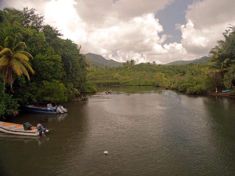 Indian River entrance