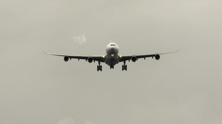 Air France final approach
