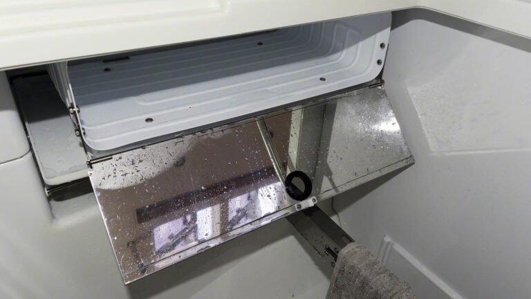 Icebox cleaned out and defrosting