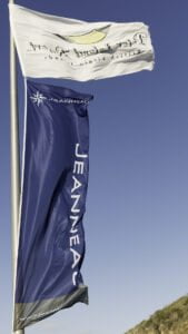 Jeanneau Flag