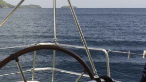 While this doesn't look like much, the ferry wake is quite nasty and slammed my boat, seriously rolled smaller boats and washed water all the way to the top of the beach. By the time the wake arrives, the boat causing it is long gone.