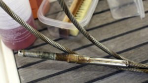 One of the D3 stays removed by Richardson's. The barberpoling indicates rusted or broken internal wires.