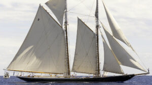 Classic Yacht Columbia