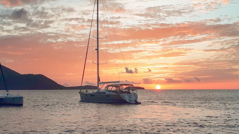 Zanshin arriving at sunset in the Saintes
