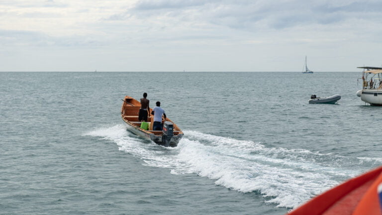 Fishing pirogue in the anchorage