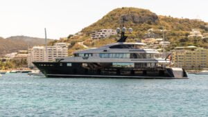 Slipstream entering the lagoon