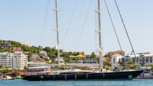 Asahi leaving the lagoon