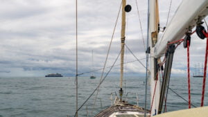 Rolly anchorage outside