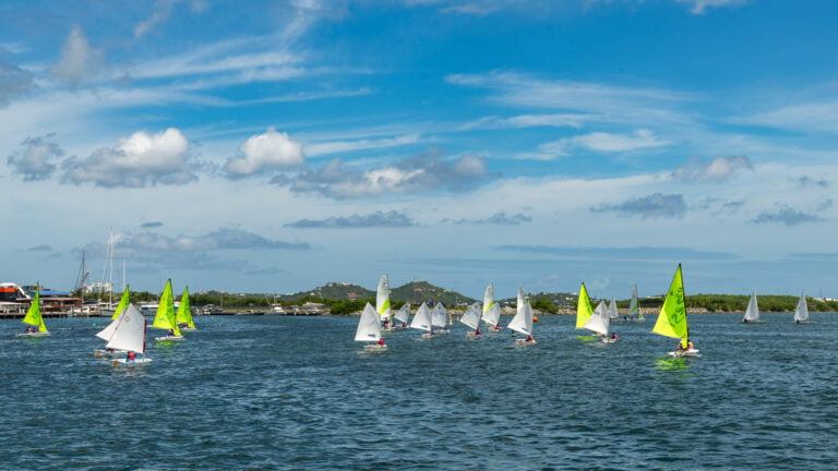 SMYC dinghies racing in the lagoon